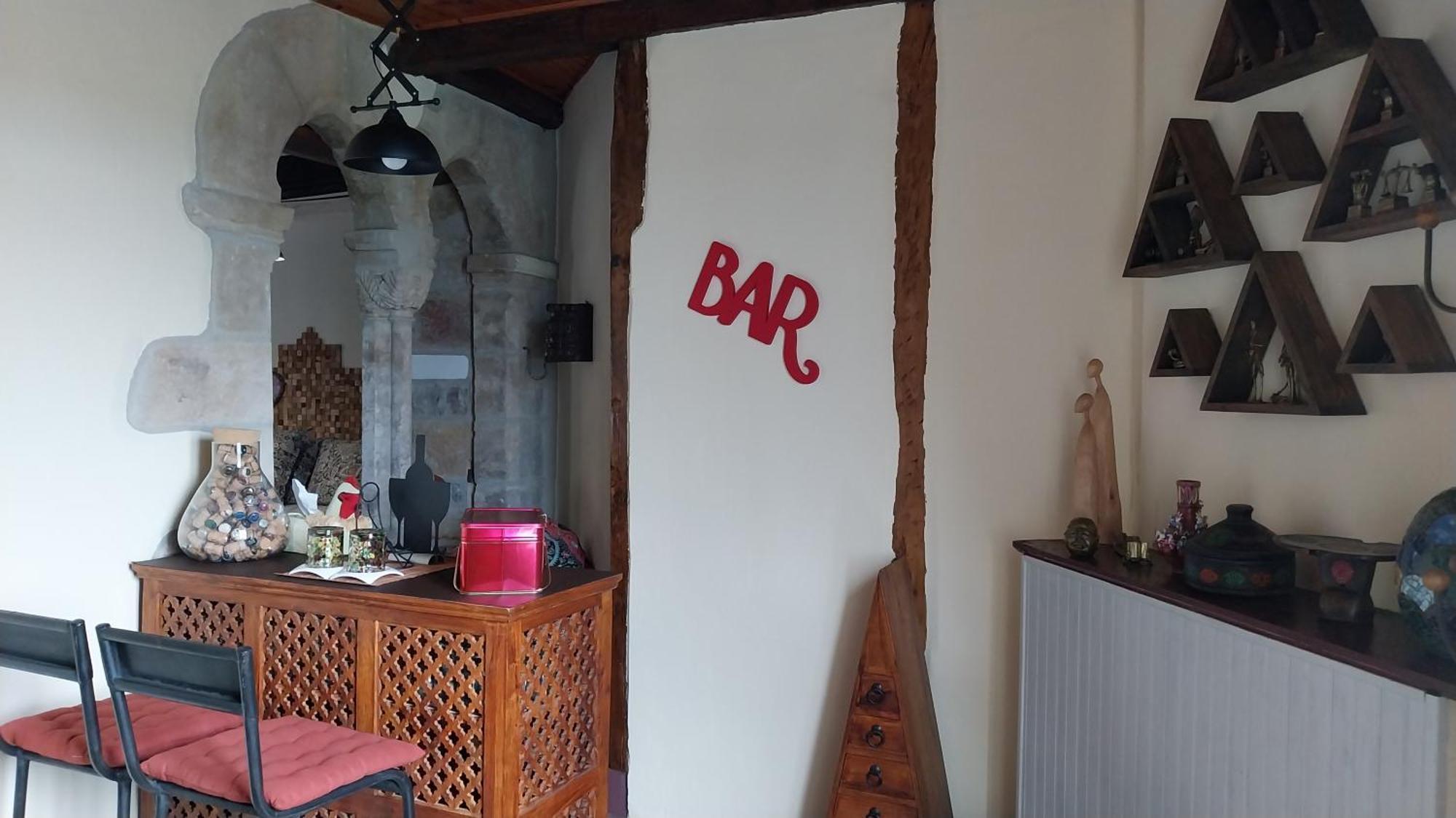 D'Ici Et D'Ailleurs Bed and Breakfast Cordes-sur-Ciel Buitenkant foto