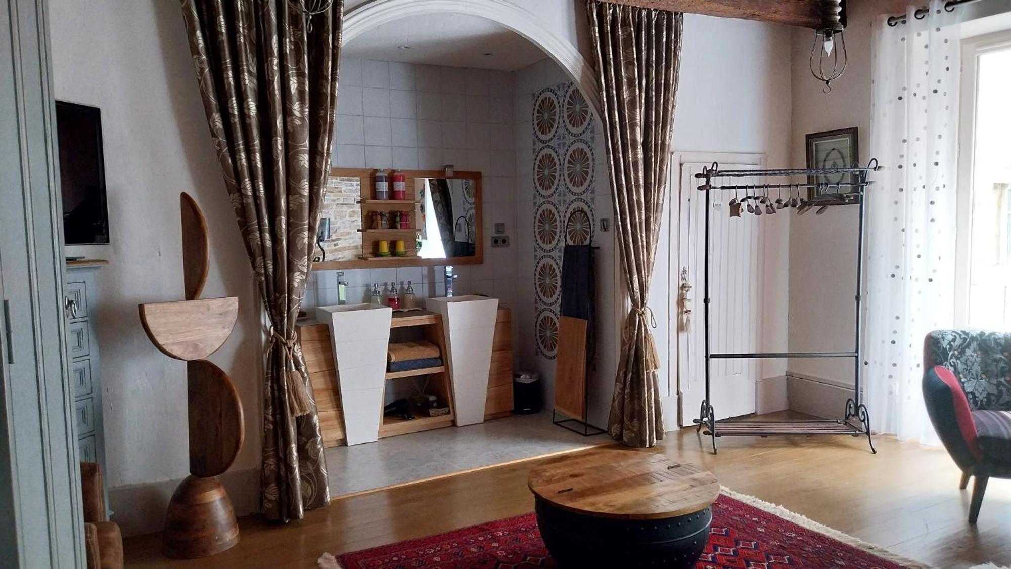 D'Ici Et D'Ailleurs Bed and Breakfast Cordes-sur-Ciel Buitenkant foto